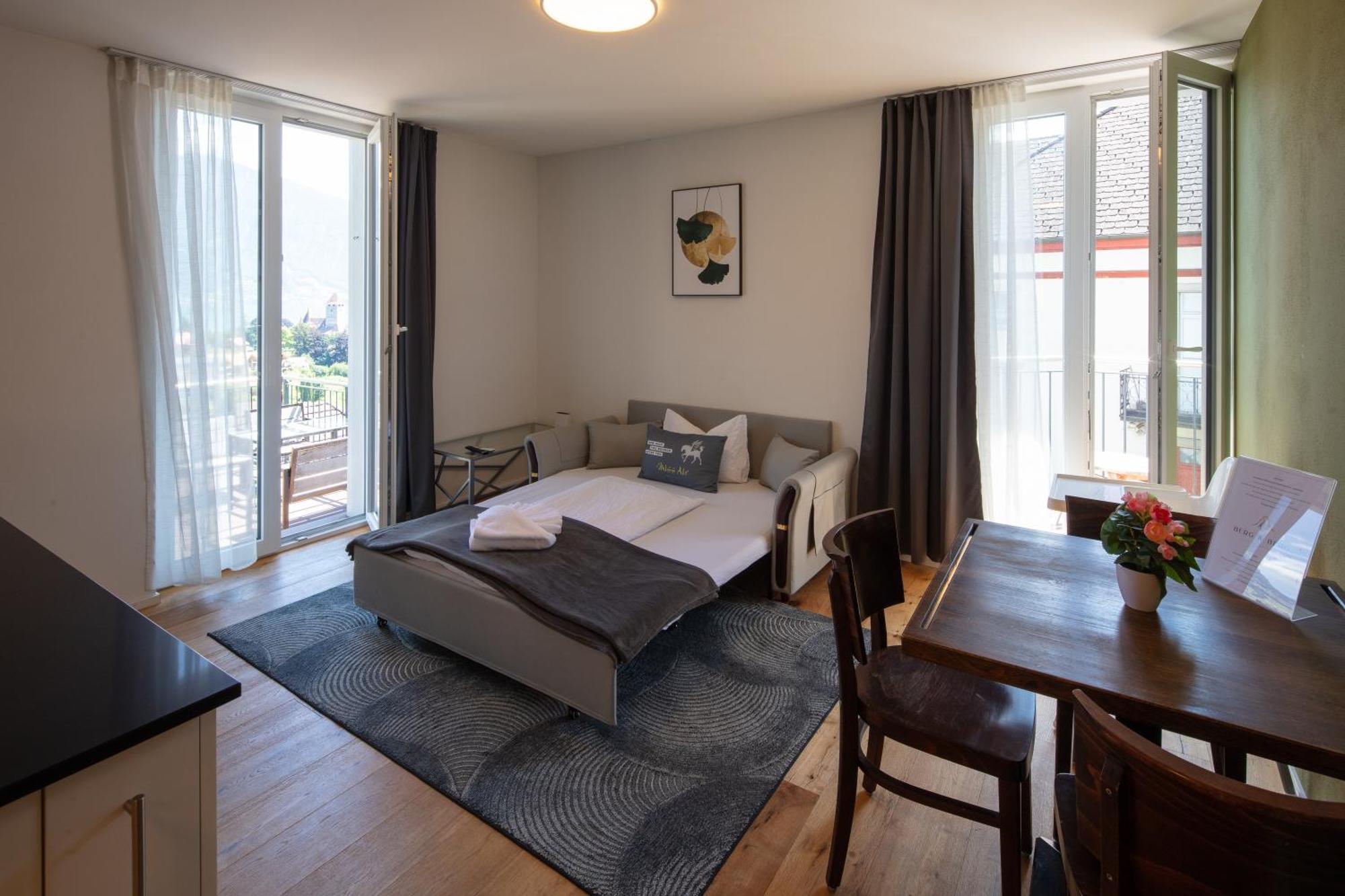 Berg & Berg Apartments - Spiez Self-Check-In Exterior foto